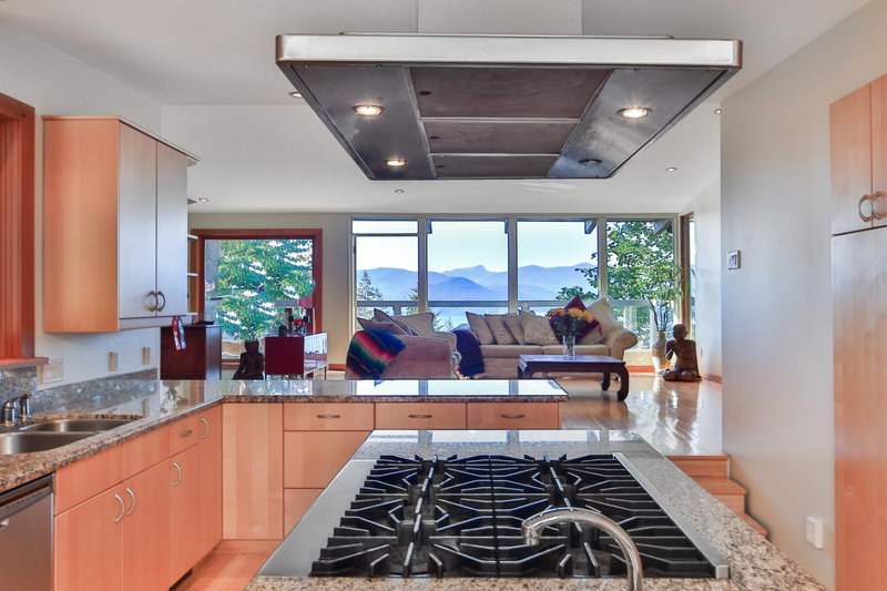 Image of home for listing MLS® R3135897