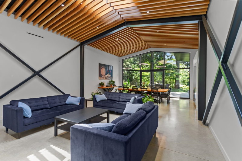 Image of home for listing MLS® R3135977