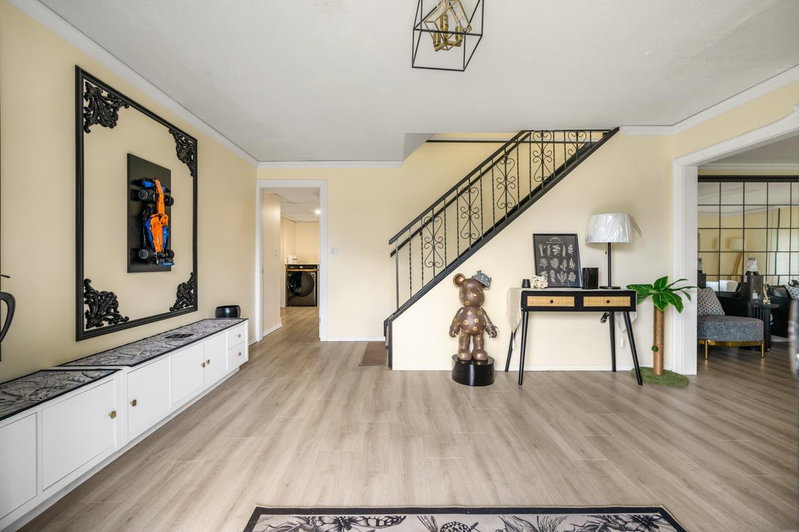 Image of home for listing MLS® R3137729