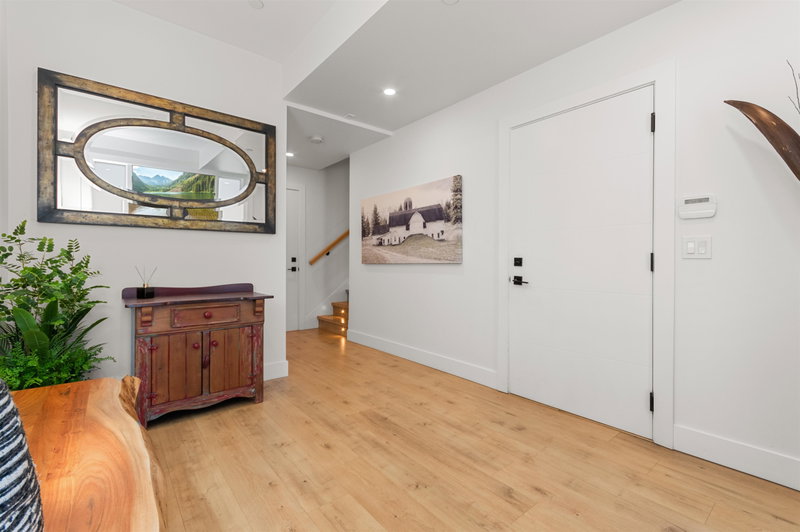 Image of home for listing MLS® R3138225