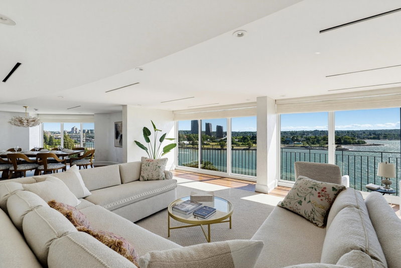 Image of home for listing MLS® R3138615