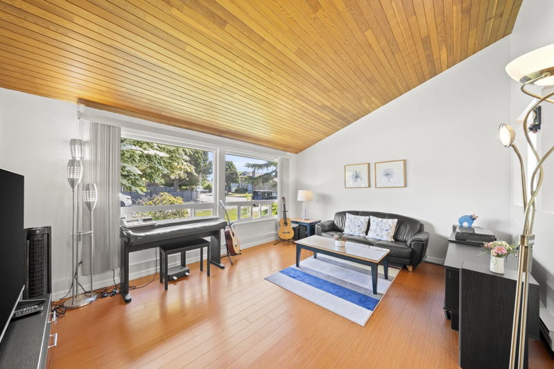 Image of home for listing MLS® R3141960