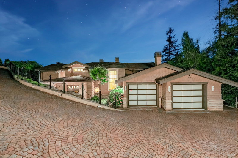 Image of home for listing MLS® R3142596