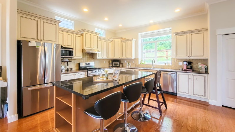Image of home for listing MLS® R3148479
