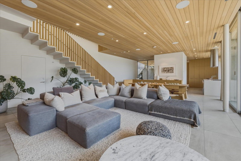 Image of home for listing MLS® R3150369
