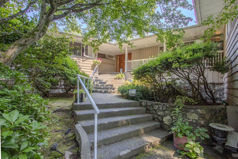 Image of home for listing MLS® R3153925
