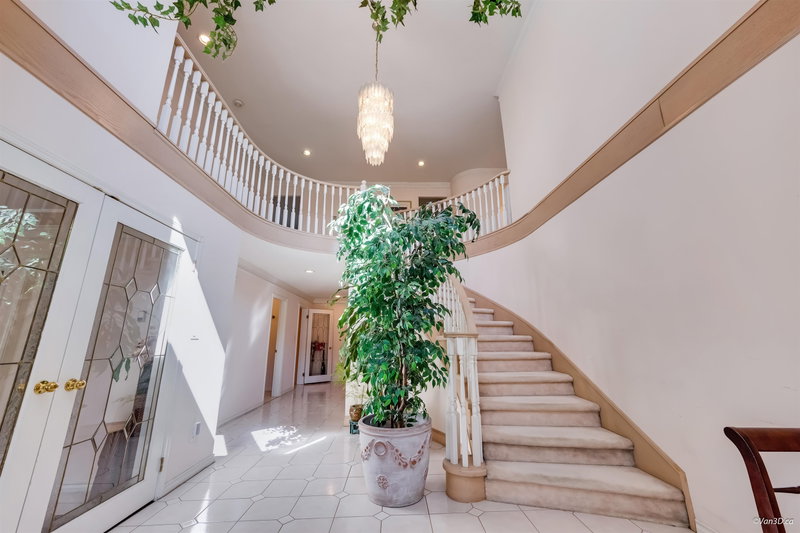 Image of home for listing MLS® R3155237