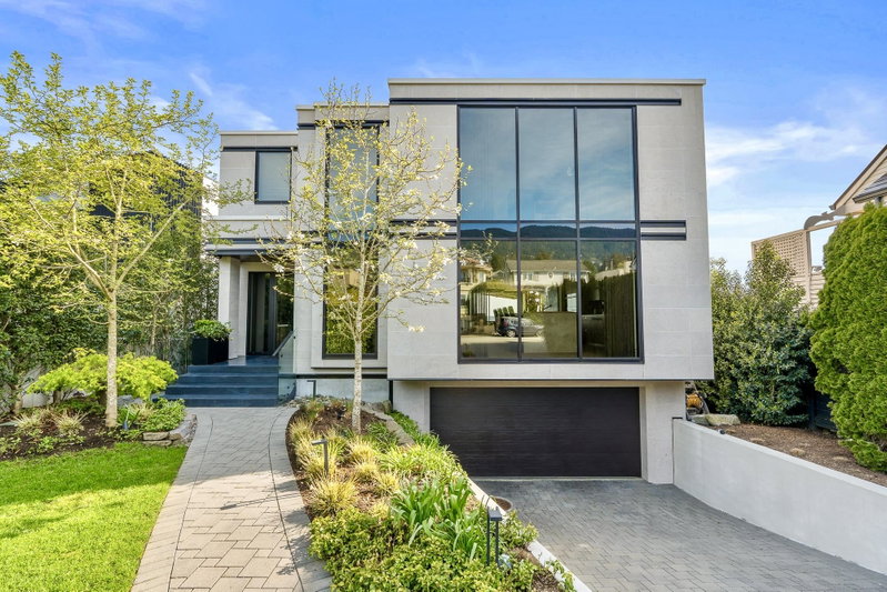 Image of home for listing MLS® R3155318