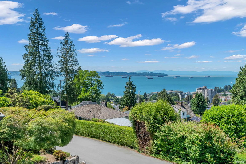 Image of home for listing MLS® R3155331