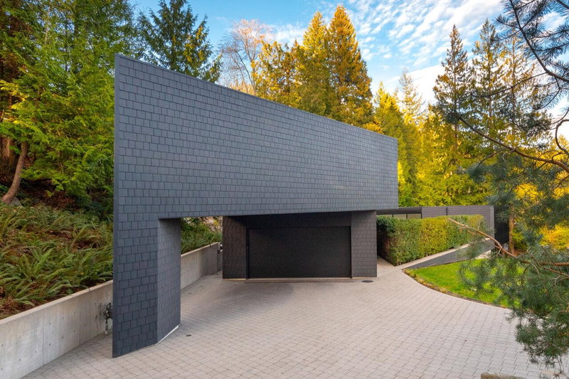 Image of home for listing MLS® R3155388