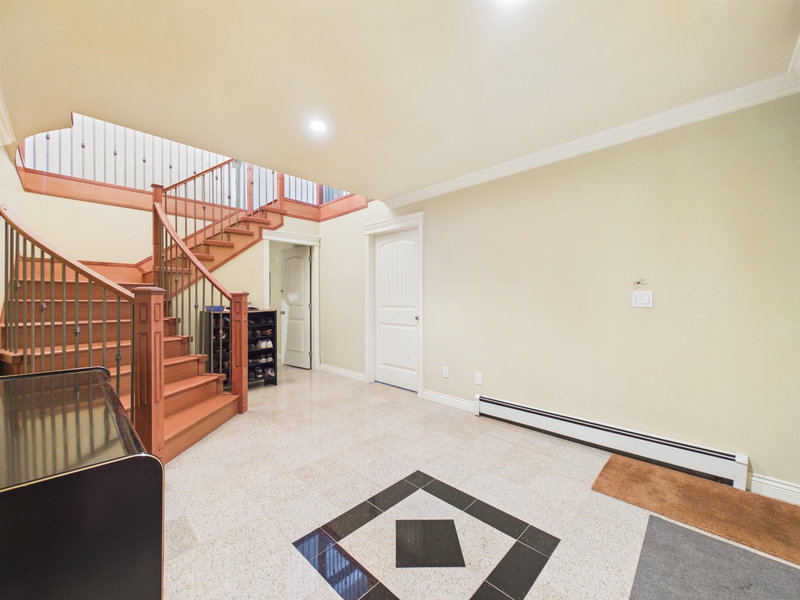 Image of home for listing MLS® R3156073