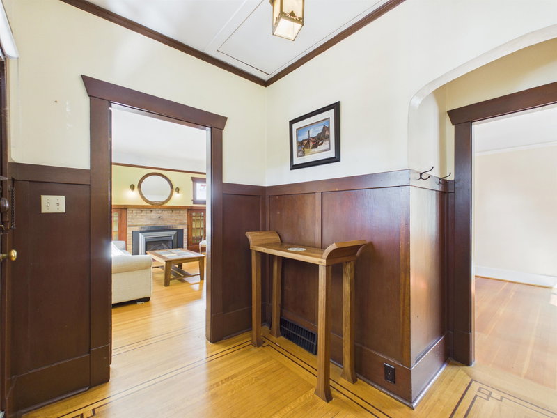 Image of home for listing MLS® R3158490