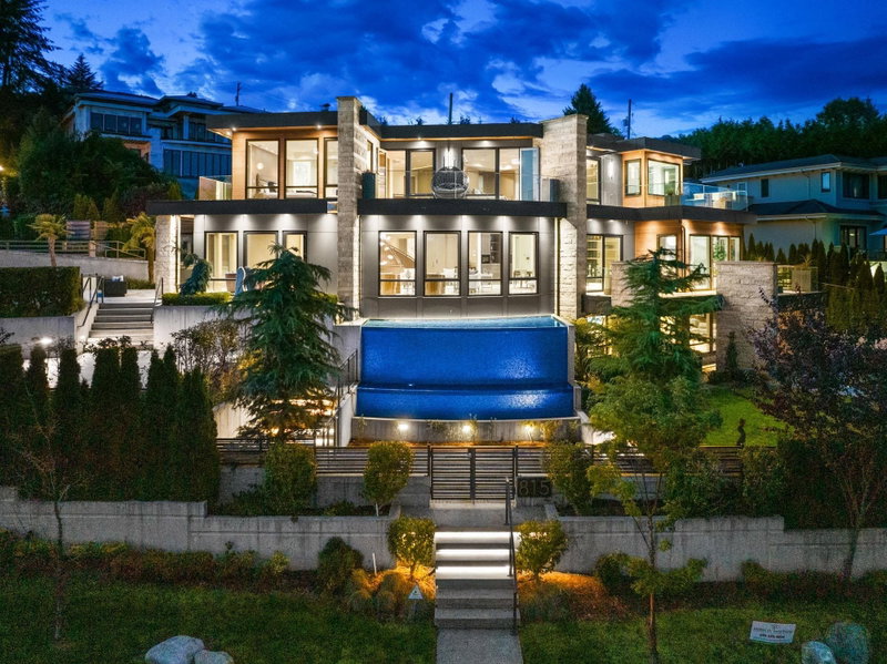 Image of home for listing MLS® R3160025