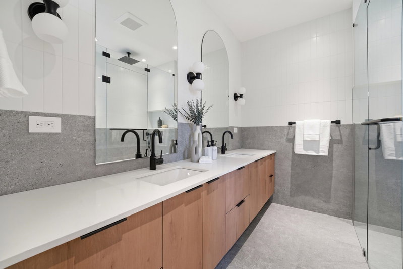 Image of home for listing MLS® R3160193