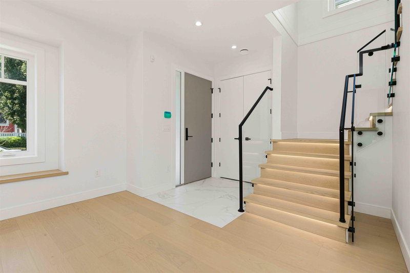 Image of home for listing MLS® R3160479