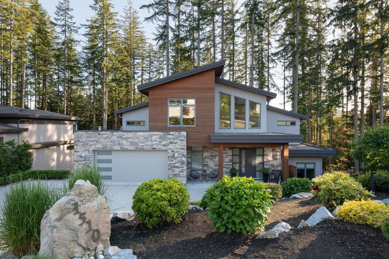 Image of home for listing MLS® R3160855
