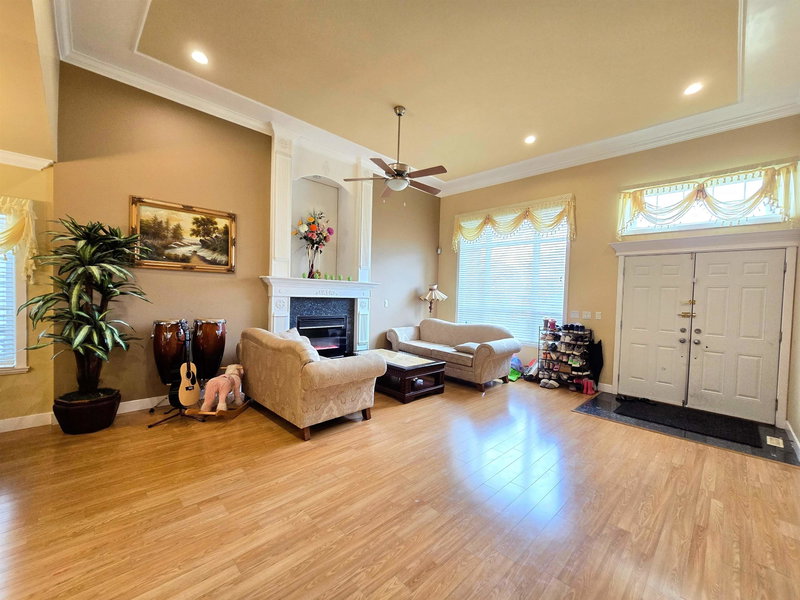 Image of home for listing MLS® R3160861