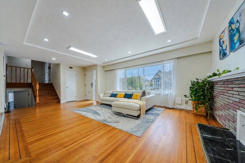 Image of home for listing MLS® R3160929