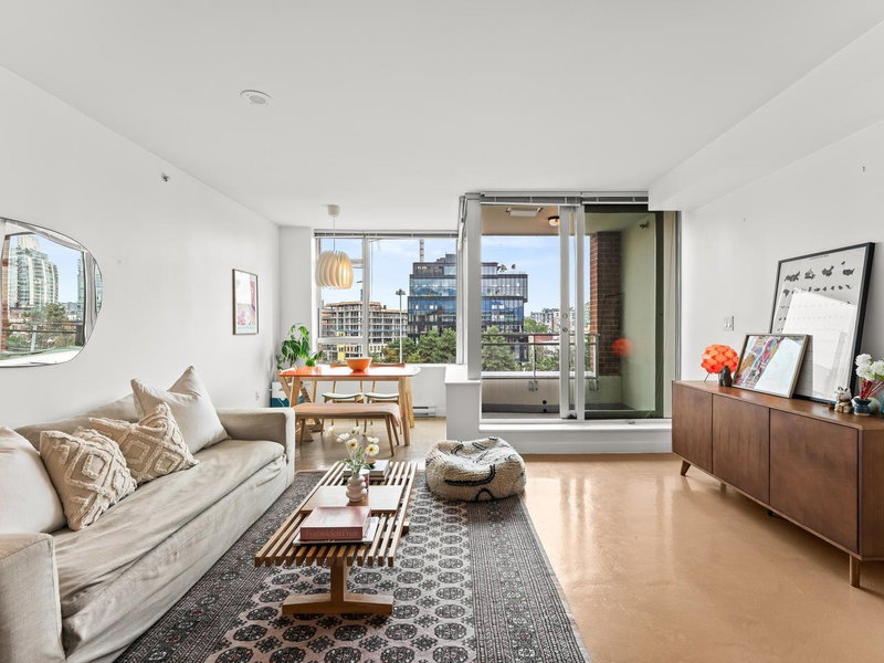 Image of home for listing MLS® R3162636