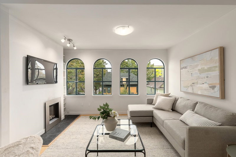 Image of home for listing MLS® R3165805