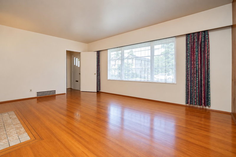 Image of home for listing MLS® R3168555