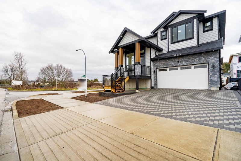 Image of home for listing MLS® R3172108