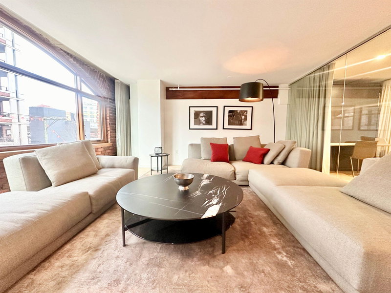 Image of home for listing MLS® R3173183