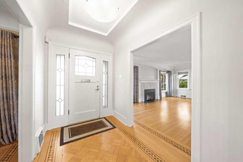 Image of home for listing MLS® R3173884