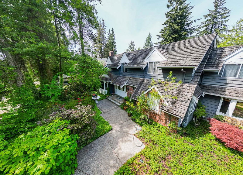 Image 3 of listing MLS® R3174570