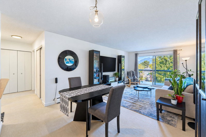 Image 3 of listing MLS® R3175078