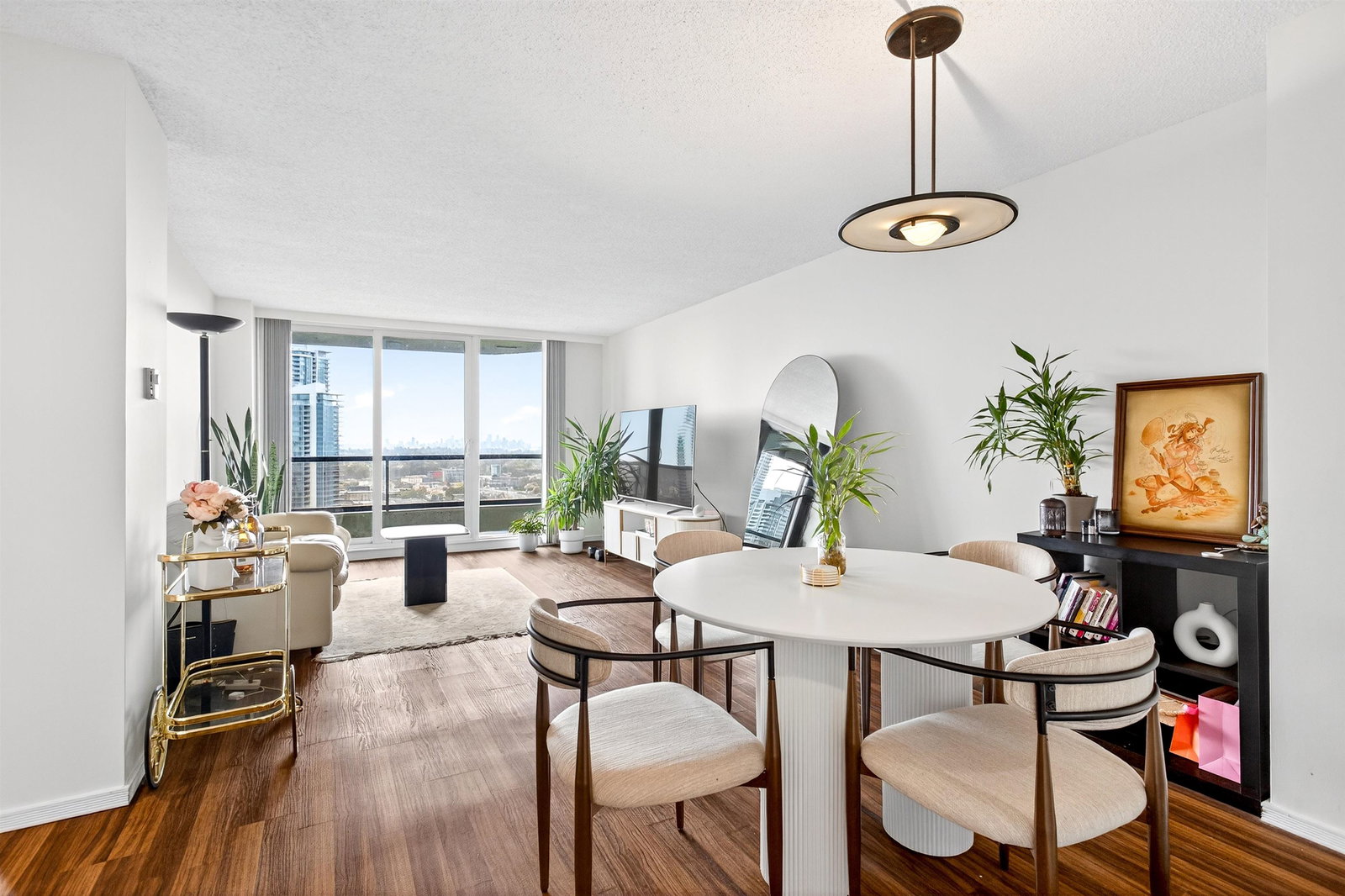 Image of home for listing MLS® R3175279