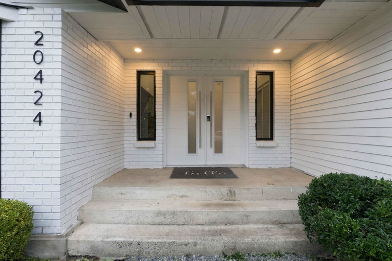 Image of home for listing MLS® R3175305