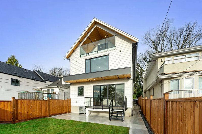 Image of home for listing MLS® R3177439
