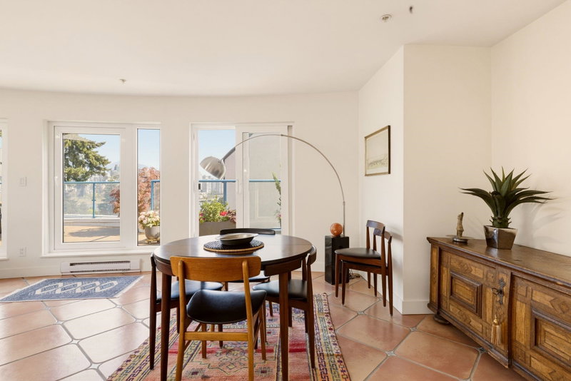 Image of home for listing MLS® R3178110