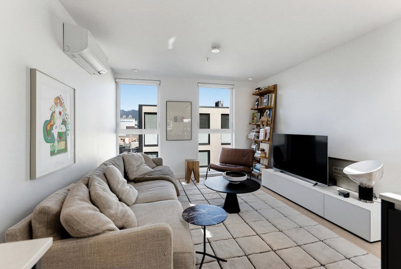 Image of home for listing MLS® R3179129