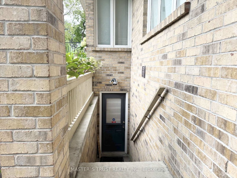 Image of home for listing MLS® C13775954