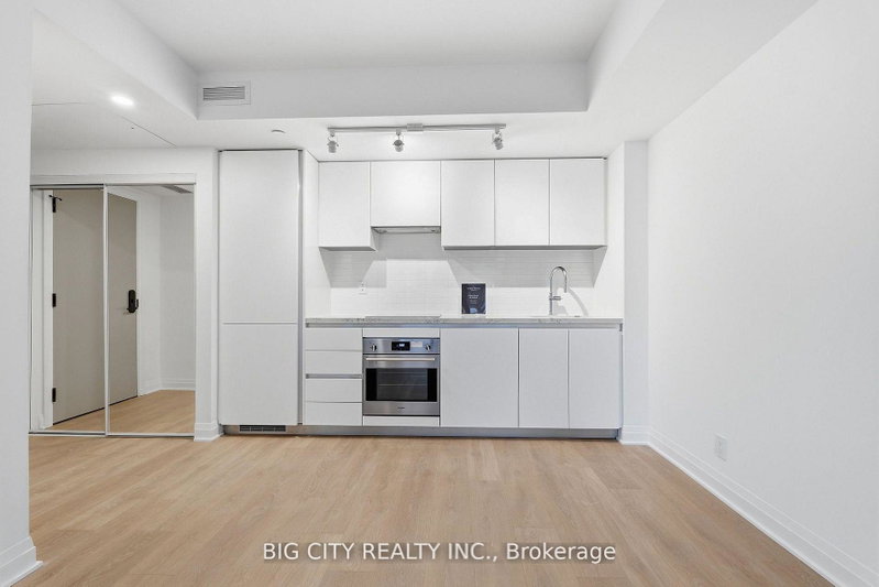 Image of home for listing MLS® C13830870