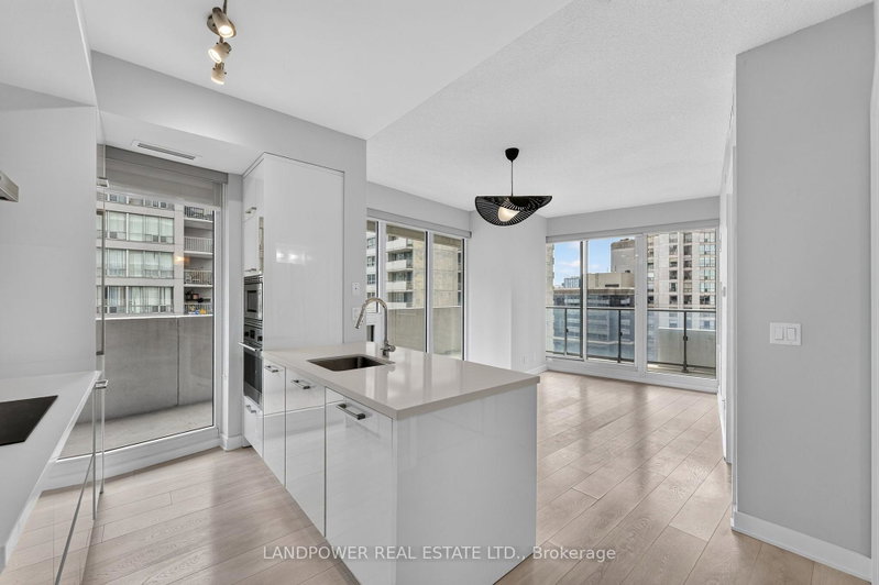 Image of home for listing MLS® C13872634