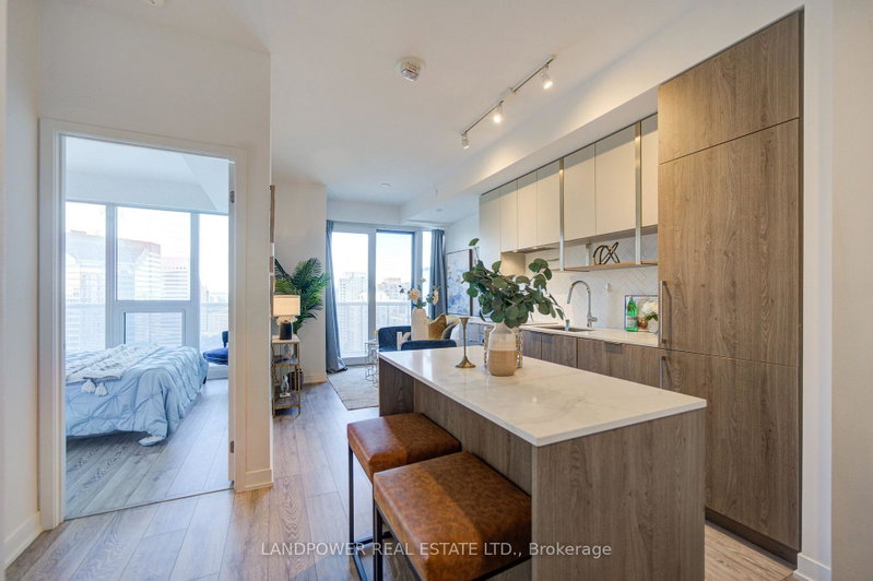 Image of home for listing MLS® C13874814