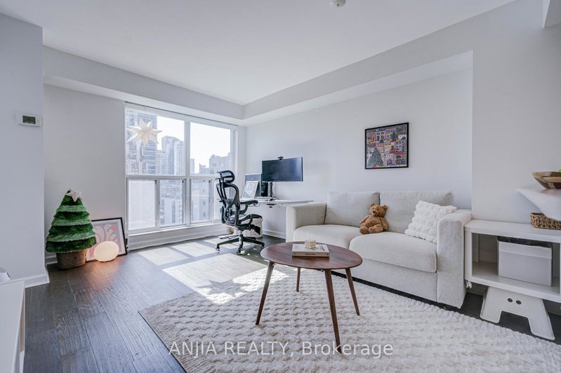 Image of home for listing MLS® C13877342