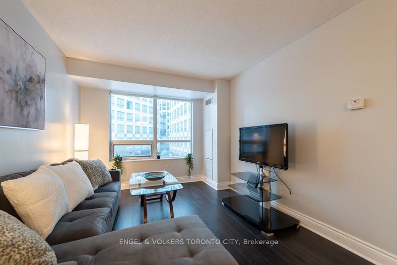 Image of home for listing MLS® C13877592