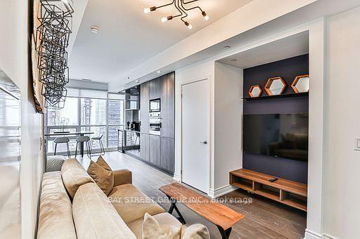 Image of home for listing MLS® C13879406