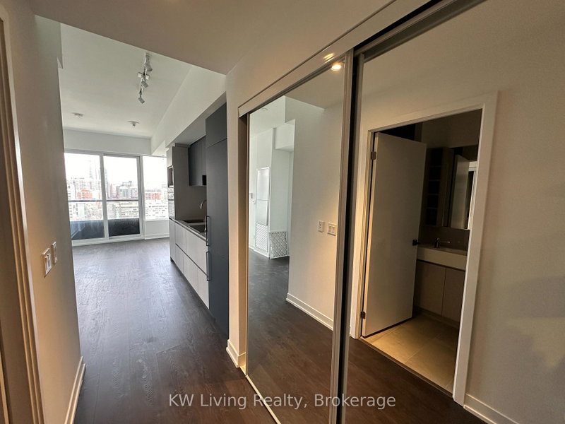 Image of home for listing MLS® C13884356