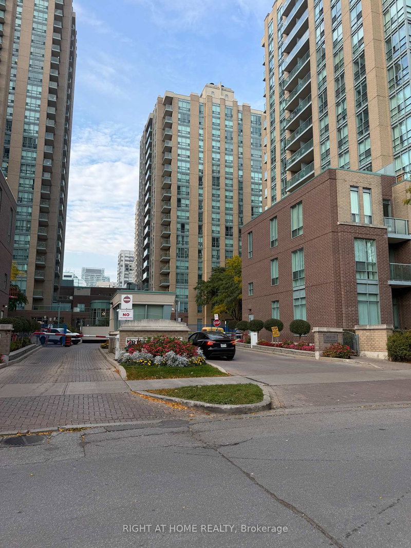 Image of home for listing MLS® C13933658