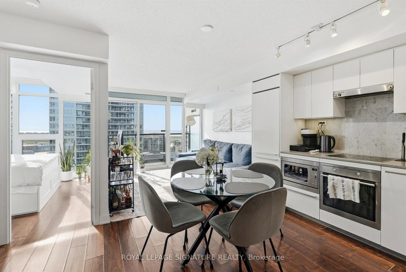 Image of home for listing MLS® C14007230
