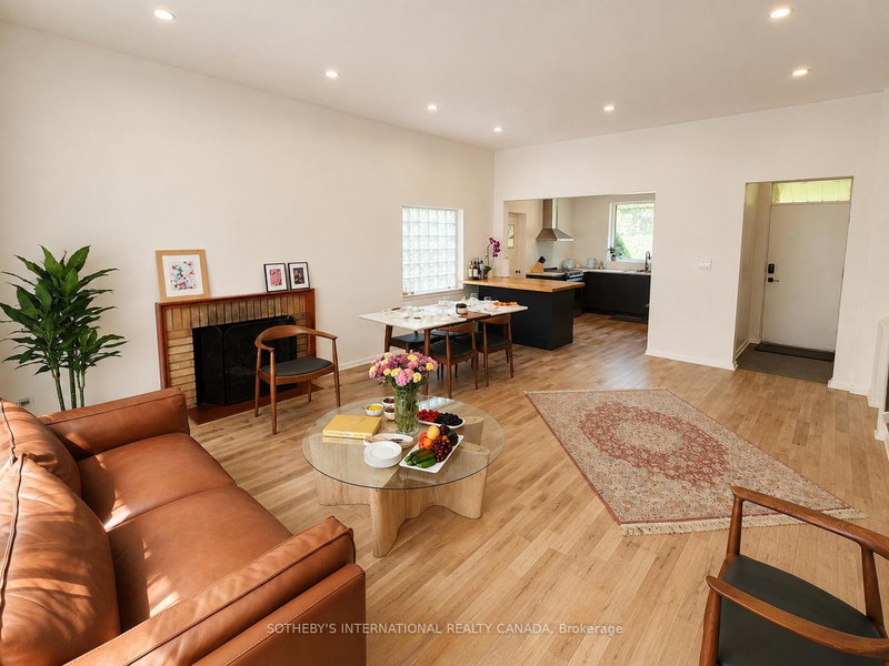 Image of home for listing MLS® C14014076