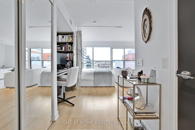 Image of home for listing MLS® C14027696