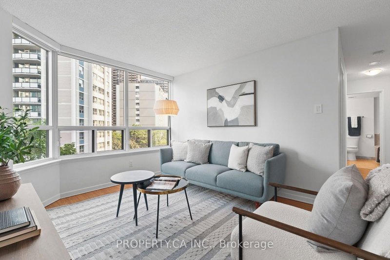 Image of home for listing MLS® C14027876