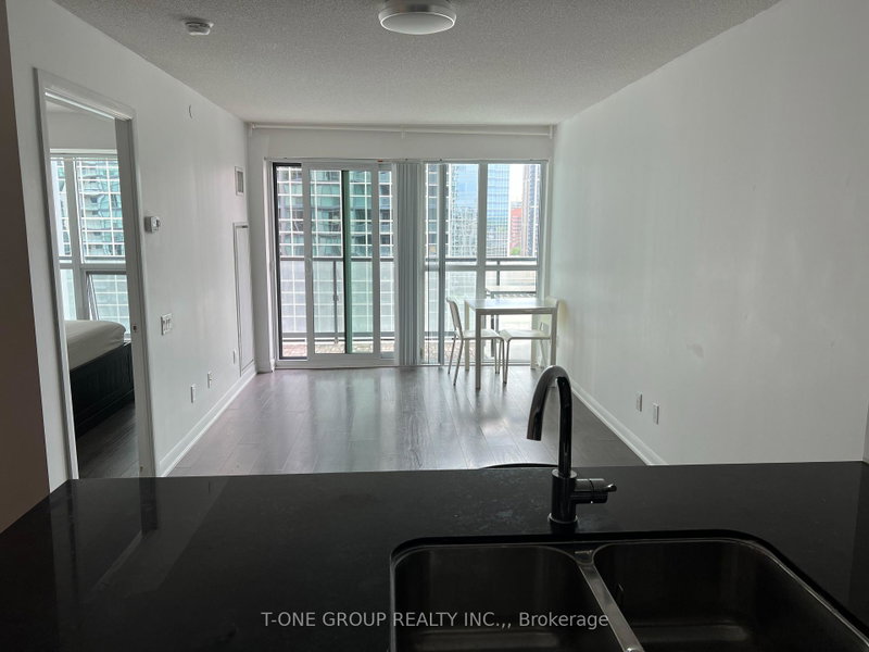 Image of home for listing MLS® C14028856