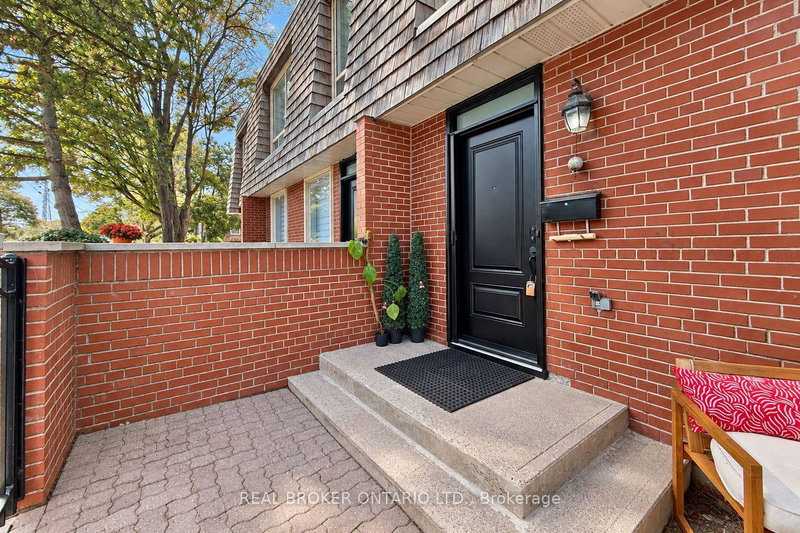 Image of home for listing MLS® C14029042